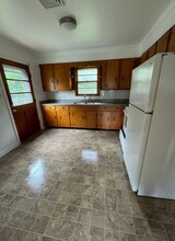 9826 Village Hwy, Unit 2 in Concord, VA - Foto de edificio - Building Photo