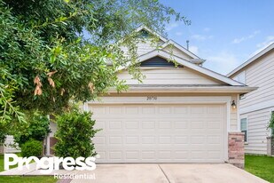 20730 Dickinson Manor Ln in Cypress, TX - Building Photo