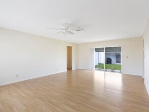 127 Leisureville Blvd in Boynton Beach, FL - Building Photo - Building Photo