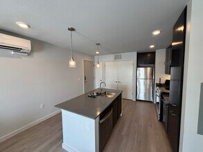 834 Cottonwood Pkwy in San Marcos, TX - Building Photo - Building Photo