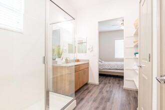 Villas on Olive in Peoria, AZ - Foto de edificio - Building Photo