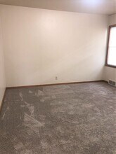 800 W 23rd St in Sioux Falls, SD - Building Photo - Building Photo