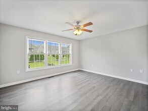 183 Aylesbury Ln in Martinsburg, WV - Building Photo - Building Photo