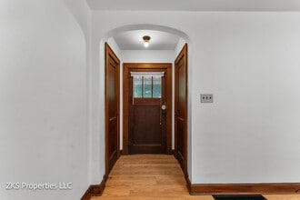 1016 E Blaine St in Springfield, MO - Foto de edificio - Building Photo