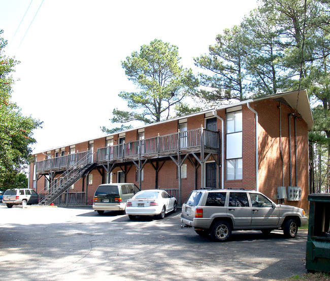 1250 Old Powder Springs Rd in Mableton, GA - Building Photo - Building Photo