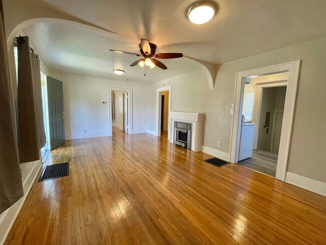 2110 9th Ave in Greeley, CO - Building Photo - Building Photo