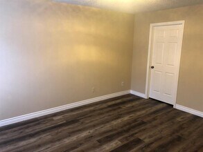 2510 Grants Lake Blvd in Sugar Land, TX - Building Photo - Building Photo