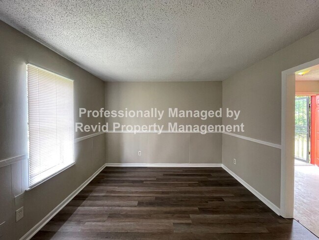 821 Pitney Ln in Memphis, TN - Building Photo - Building Photo