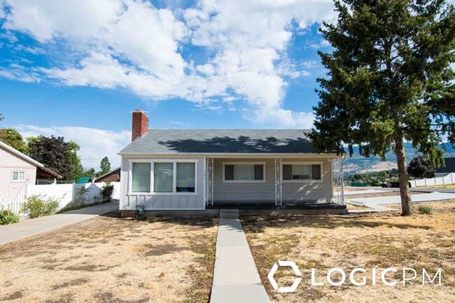 property at 171 E 3000 S