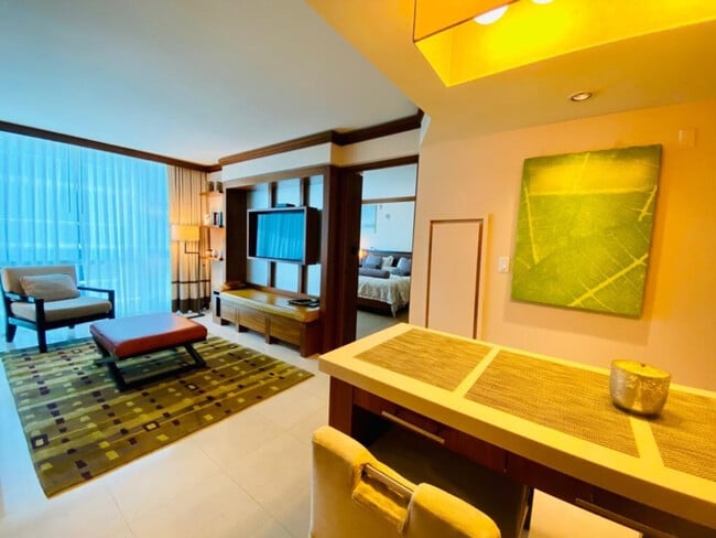 6801 Collins Ave, Unit SI ID1522054P