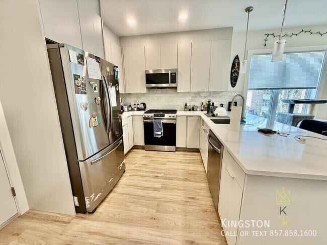 464 Washington St in Boston, MA - Building Photo - Building Photo