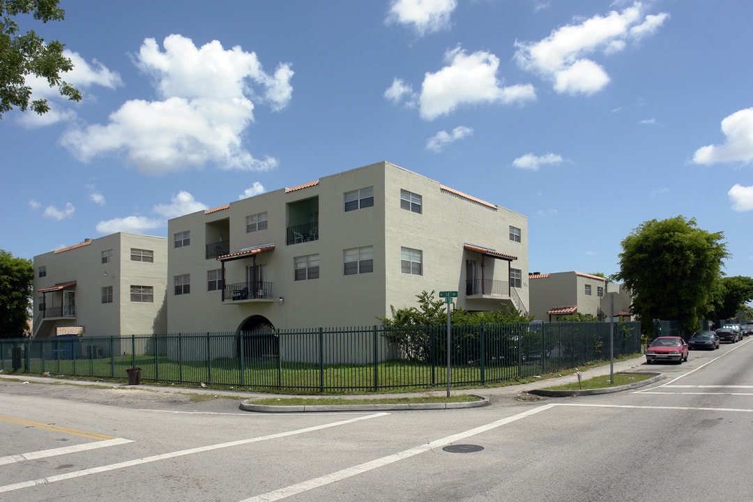 Westland 49 Apartments in Hialeah, FL - Building Photo