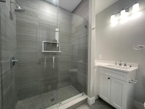 497 Boylston St in Brookline, MA - Foto de edificio - Building Photo