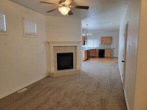 101 Barbara Dr in Middleton, ID - Building Photo - Building Photo