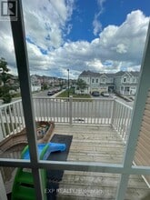 916 Fameflower St in Ottawa, ON - Building Photo - Building Photo