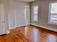 2635 E Lehigh Ave, Unit 2 in Philadelphia, PA - Building Photo - Building Photo