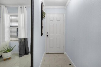 8824 Southwick Dr in Austin, TX - Building Photo - Building Photo