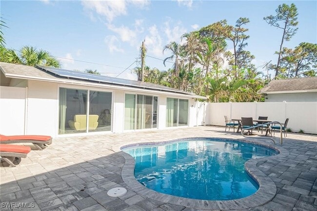 773 95th Ave N in Naples, FL - Building Photo - Building Photo