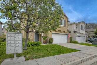 3877 Lake Cir Dr in Fallbrook, CA - Building Photo - Building Photo