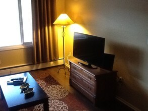 1000 10th Ave NW, Unit B in Great Falls, MT - Building Photo - Building Photo