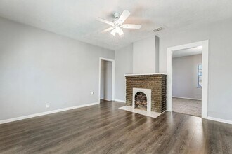 638 Gilcrease St in Van Alstyne, TX - Building Photo - Building Photo