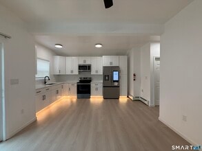 8-12 Sterling St in Hartford, CT - Building Photo - Building Photo