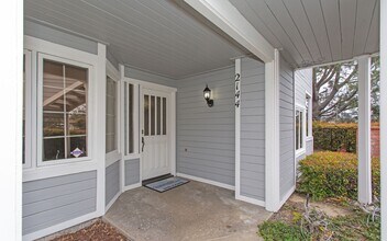 2144 S Coast Hwy in Oceanside, CA - Building Photo - Building Photo