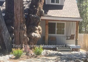 1050 Mohawk St in South Lake Tahoe, CA - Building Photo