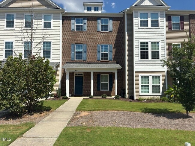 492 Church St in Morrisville, NC - Building Photo - Building Photo