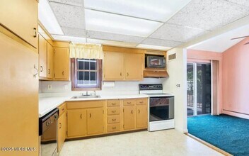 4 Coral Way in Neptune City, NJ - Building Photo - Building Photo