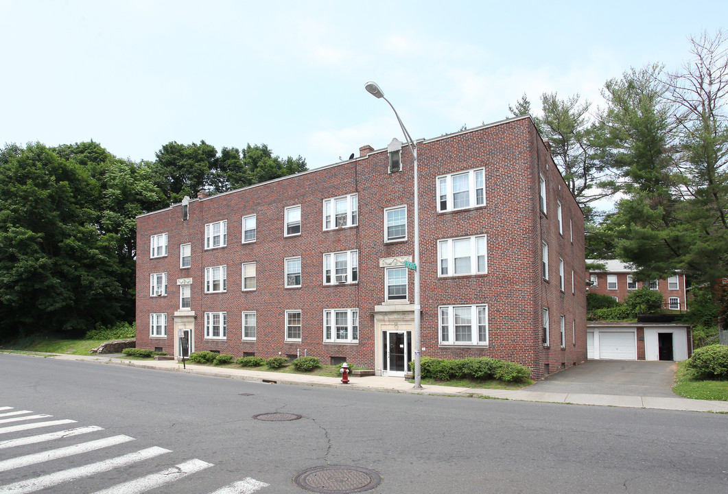 545-559 Arch St in New Britain, CT - Building Photo