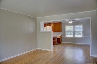 3741 E 30th St in Tulsa, OK - Foto de edificio - Building Photo