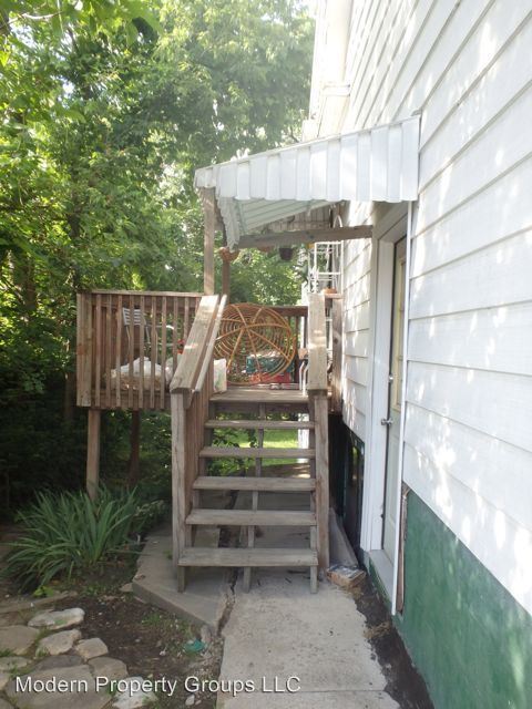 703 Hickman Ave in Columbia, MO - Building Photo - Building Photo