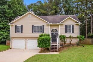 110 Grove Ln in Temple, GA - Building Photo