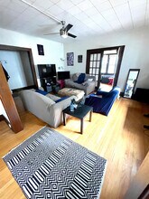 1608 Adams St, Unit 1 in Madison, WI - Foto de edificio - Building Photo