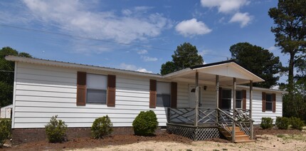 3644 Hunter Hill Rd in Rocky Mount, NC - Building Photo - Building Photo