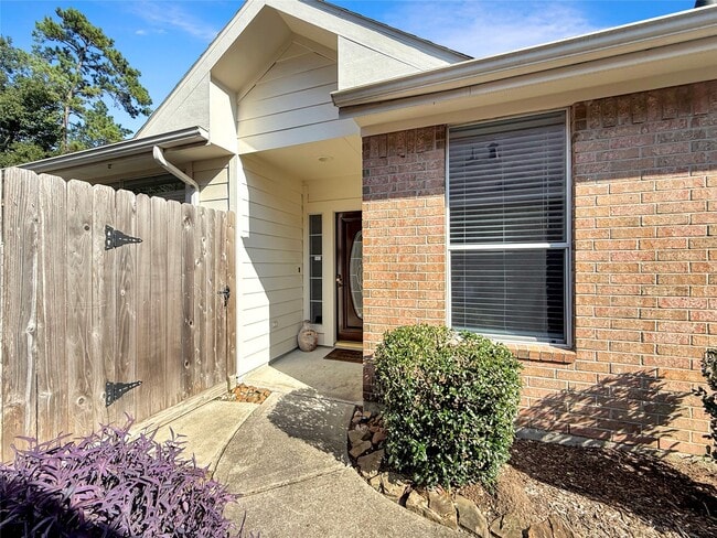 property at 54 S Bendrook Loop