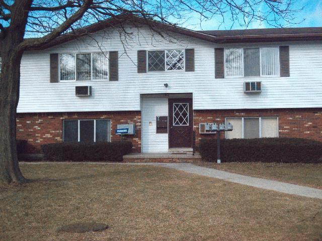 River Life Village in Marine City, MI - Building Photo