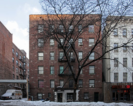 405 W 45th St in New York, NY - Building Photo - Building Photo