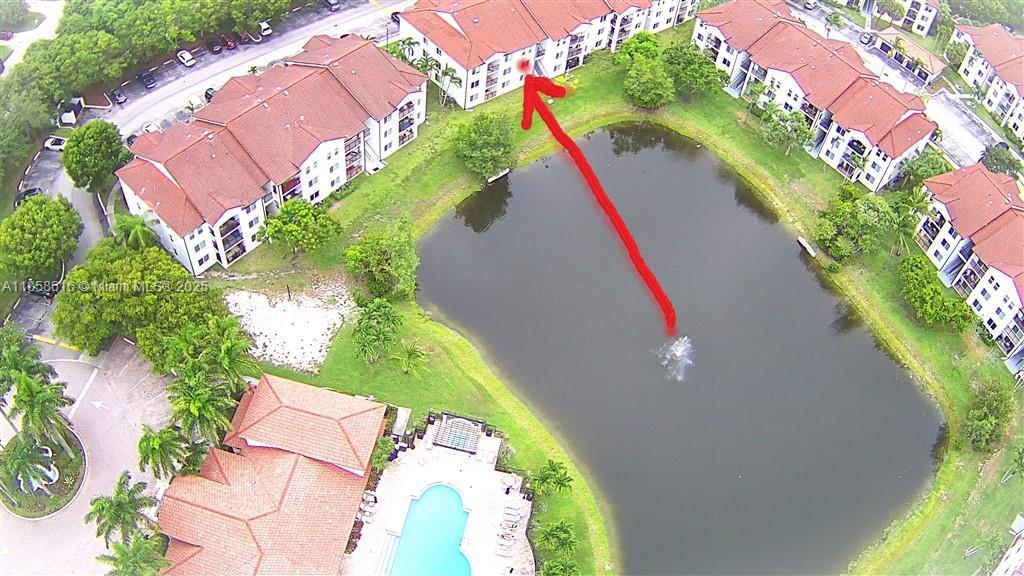 816 Villa Cir in Boynton Beach, FL - Foto de edificio