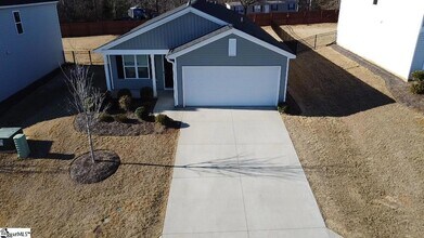 476 Thomas Aly in Moore, SC - Building Photo - Building Photo