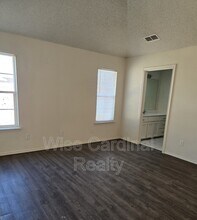 5121 Albany Ave in Lubbock, TX - Building Photo - Building Photo