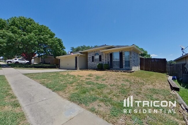 property at 7113 Stonegate Dr