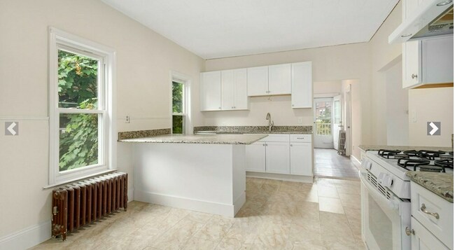 86 Elm St, Unit 2 in Somerville, MA - Building Photo - Building Photo