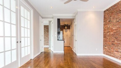 199 E 3rd St, Unit 5B in New York, NY - Building Photo - Building Photo