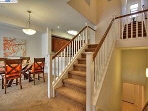 6115 Old Quarry Loop, Unit 6115 in Oakland, CA - Building Photo - Building Photo