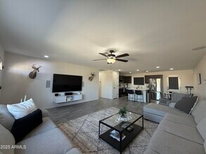 726 S Johnson Rd in Buckeye, AZ - Building Photo - Building Photo