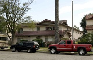 160 E Center St Apartments