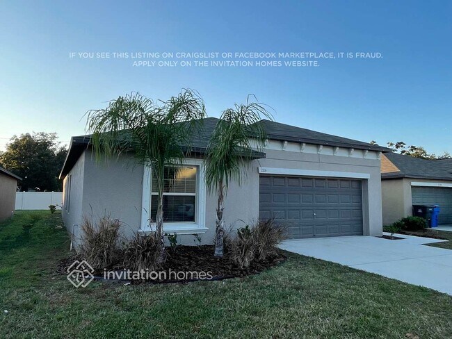 11116 Riley Pines Cir in Gibsonton, FL - Foto de edificio - Building Photo
