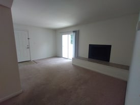 600 Reusens Rd, Unit N150 in Lynchburg, VA - Building Photo